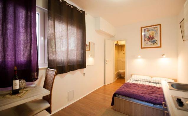 Centar 2 Private Room With Ensuite And Kitchenette سبليت المظهر الخارجي الصورة
