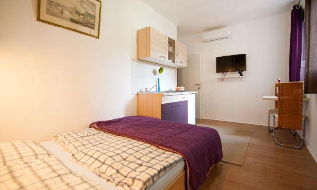 Centar 2 Private Room With Ensuite And Kitchenette سبليت المظهر الخارجي الصورة
